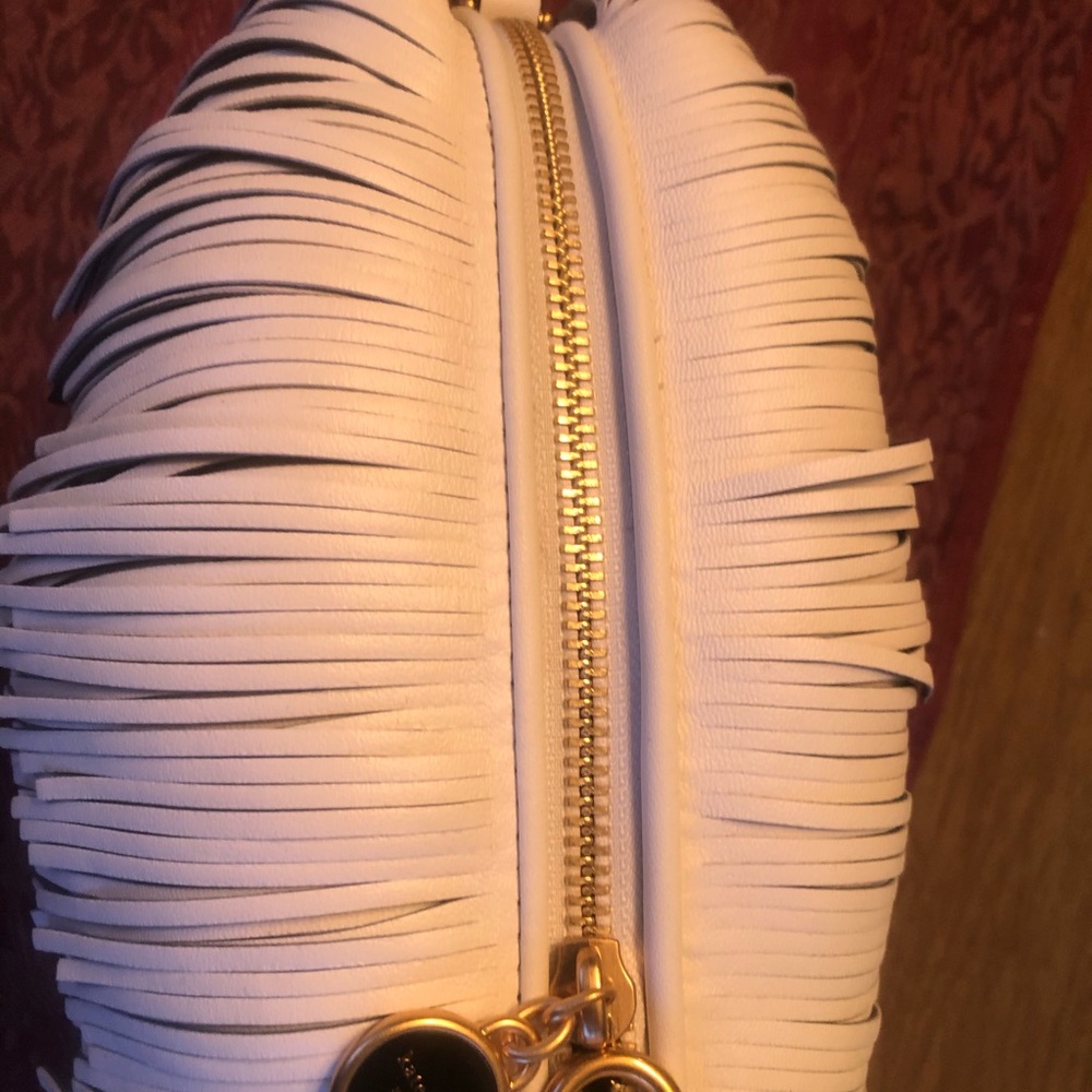 SOLD - Showdog Fringed 3D Shaggy Dog Crossbody by Kate Spade - Picture 9 of 13